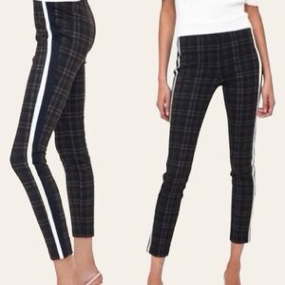 Zara Black Plaid Cropped Pants with White Stripes high-waist size L